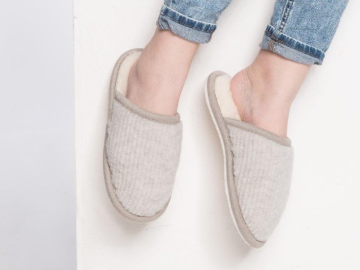 Kapcie Relax III - Popielaty - Wooltex.pl