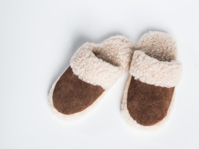 Kapcie Wełniane Wsuwane - Brązowy - Wooltex.pl