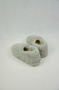 Kapcie Wełniane Runo - Popielaty - Wooltex.pl