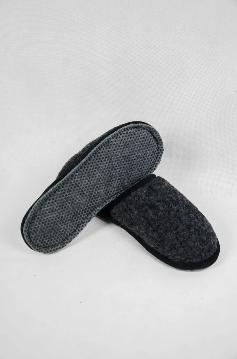 Kapcie Relax III - Grafitowy - Wooltex.pl