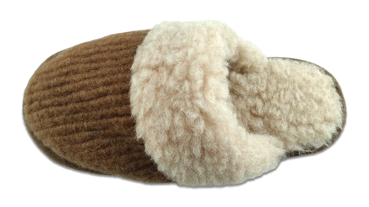 Kapcie Relax II - Brązowy 2 - Wooltex.pl