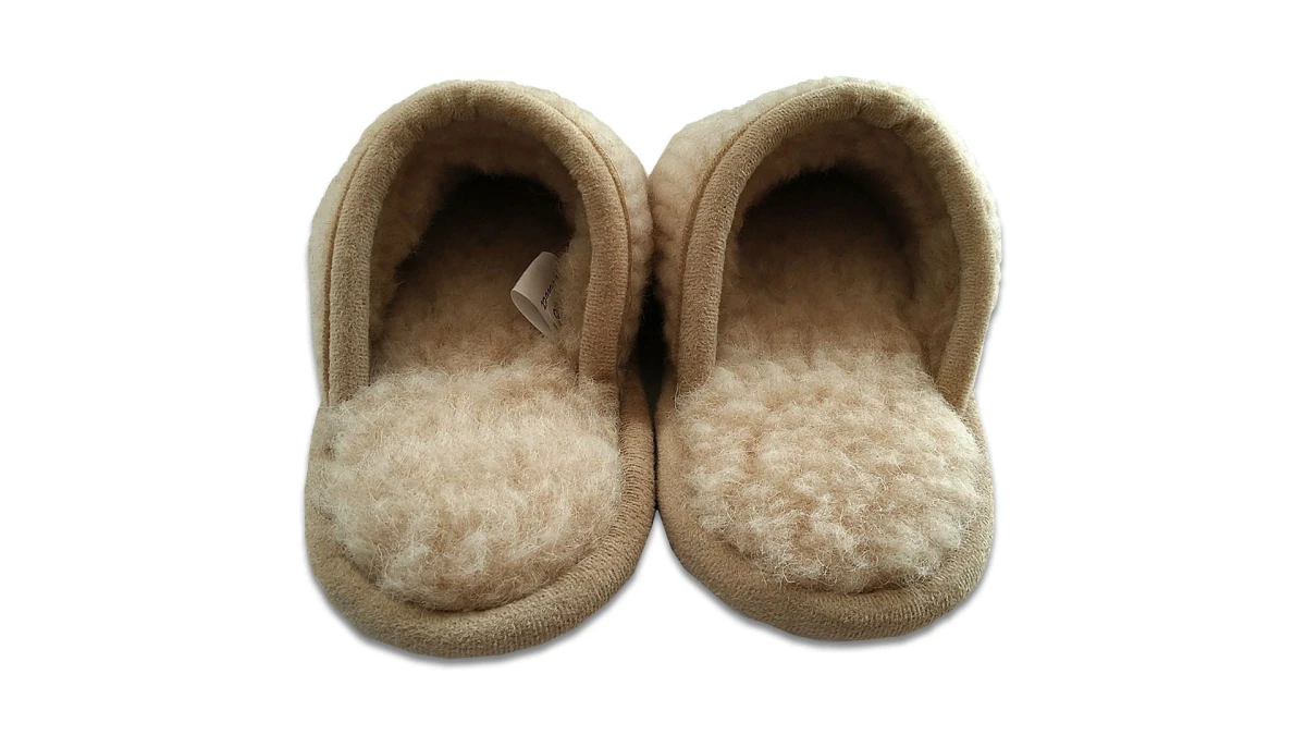 Kapcie Relax III - Beżowy 2 - Wooltex.pl