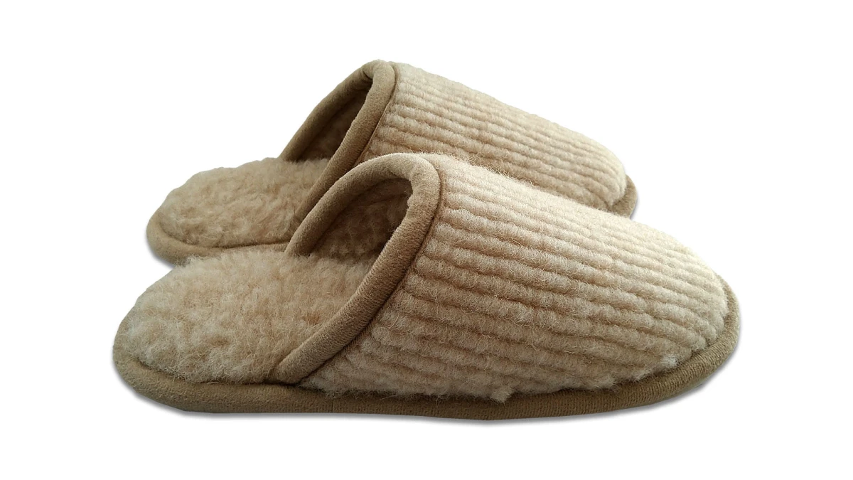 Kapcie Relax III - Beżowy 2 - Wooltex.pl