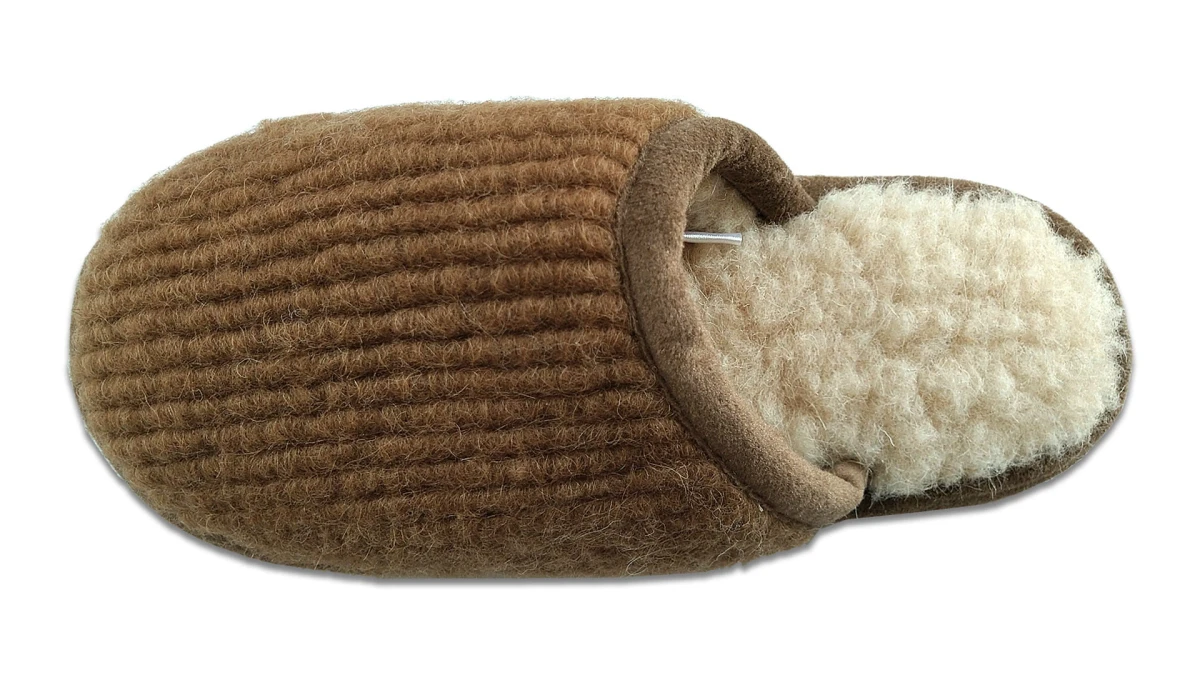 Kapcie Relax III - Brązowy 2 - Wooltex.pl